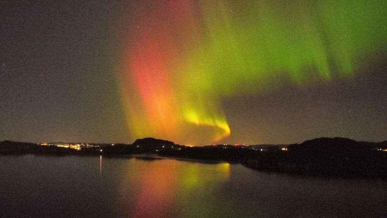 Smaken Av Ryfylke Event As Overnatting, Bygningen Drives Ikke Som Hotell Hjelmeland Exteriör bild