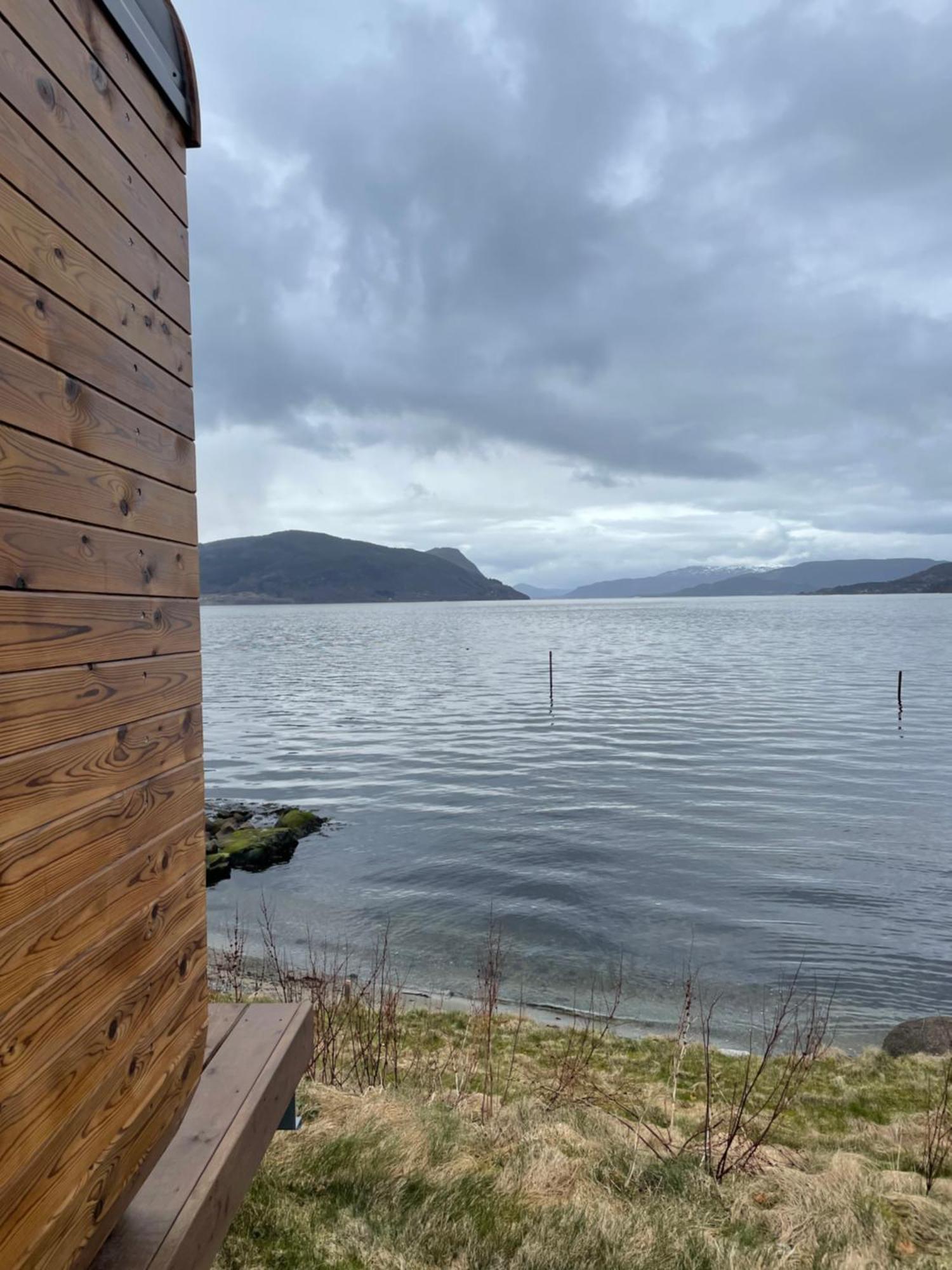 Smaken Av Ryfylke Event As Overnatting, Bygningen Drives Ikke Som Hotell Hjelmeland Exteriör bild